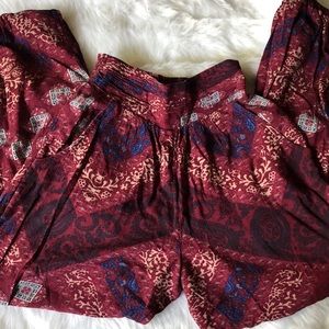 American Eagle Flowy Yoga/Jogger Pants!